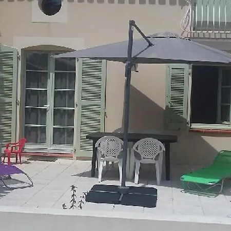 Maison Chaleureuse Avec Piscine, Proche Forêt Et Plage, à Jean De Monts - Wifi Gratuit - Fr-1-323-441 *