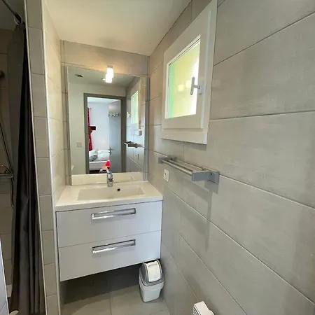 Casa vacanze Maison Chaleureuse Avec Piscine, Proche Forêt Et Plage, à Jean De Monts - Wifi Gratuit - Fr-1-323-441 *