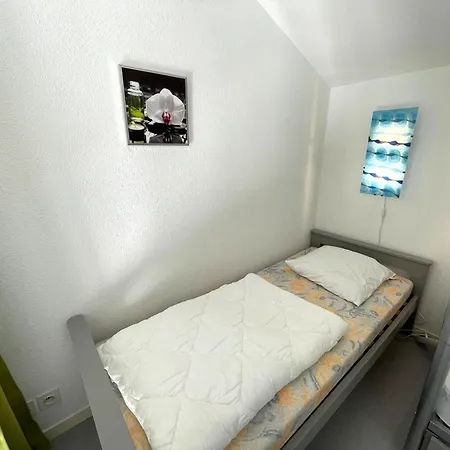 Maison Chaleureuse Avec Piscine, Proche Forêt Et Plage, à Jean De Monts - Wifi Gratuit - Fr-1-323-441 *